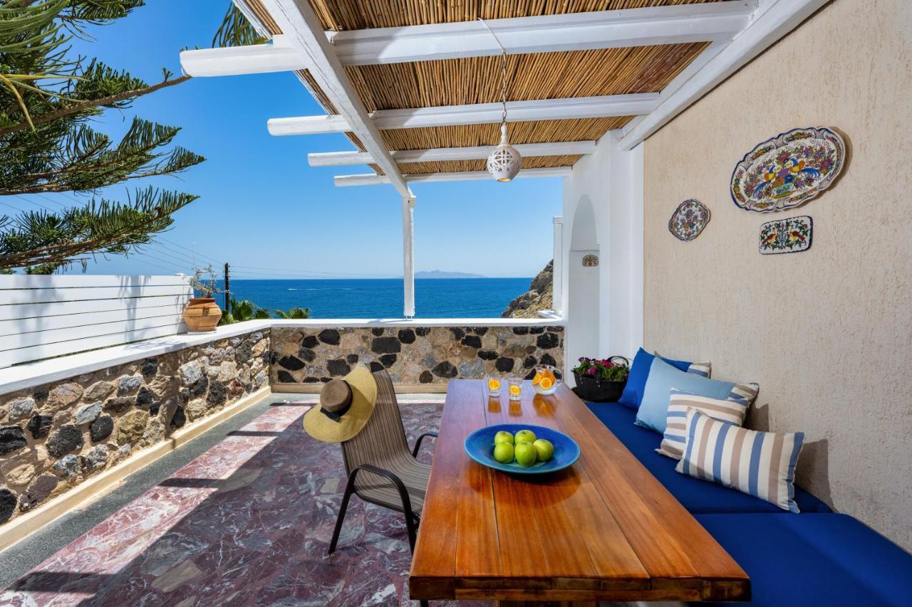 Moschatos Beach House Kamári Exterior foto